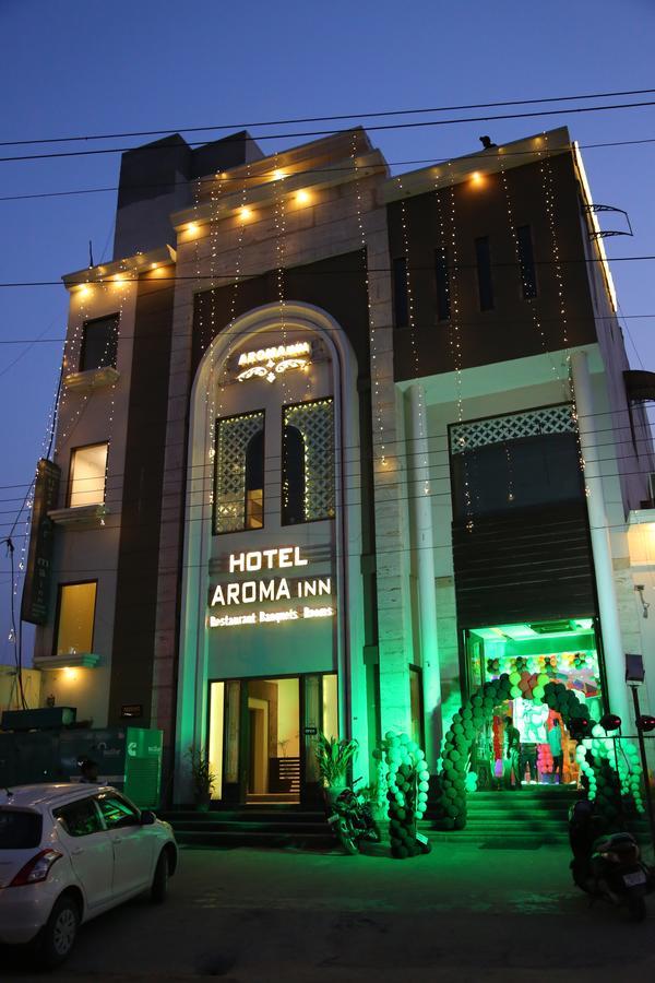 Hotel Aroma Inn Sirsa Екстериор снимка